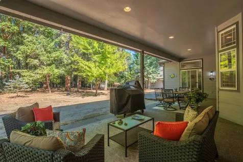 341 Sugar Pine Drive Merlin OR 97532