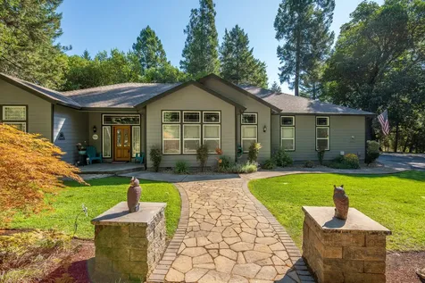 341 Sugar Pine Drive Merlin OR 97532