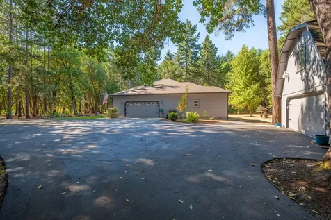 341 Sugar Pine Drive Merlin OR 97532