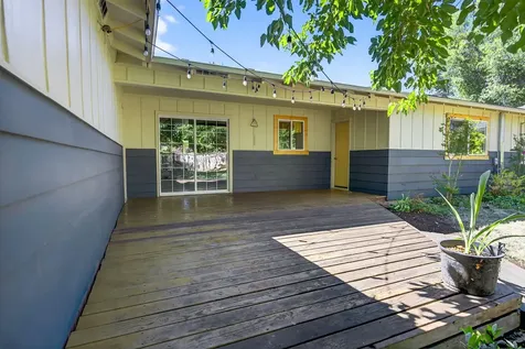 609 Carrington Avenue Medford OR 97504