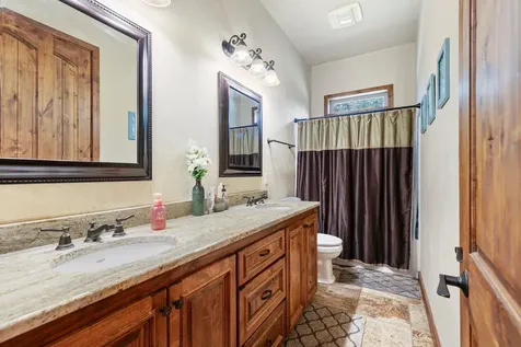 1025 Echo Drive Roseburg OR 97470