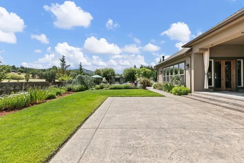 1025 Echo Drive Roseburg OR 97470