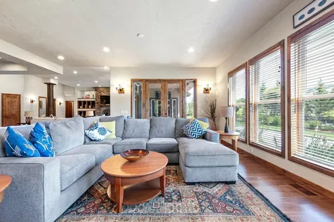 1025 Echo Drive Roseburg OR 97470