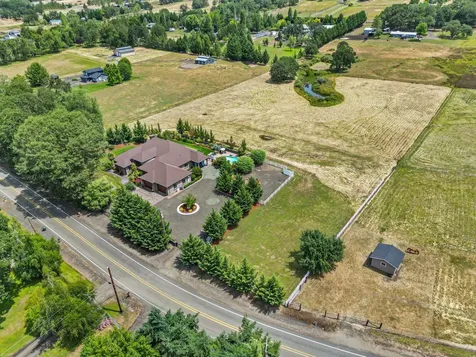 1025 Echo Drive Roseburg OR 97470
