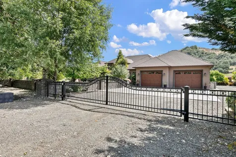 1025 Echo Drive Roseburg OR 97470