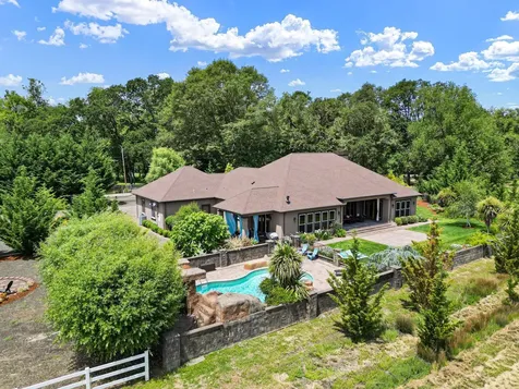 1025 Echo Drive Roseburg OR 97470