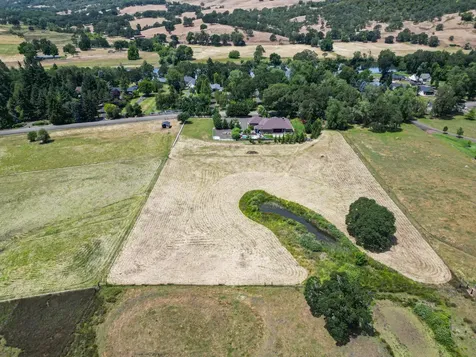 1025 Echo Drive Roseburg OR 97470