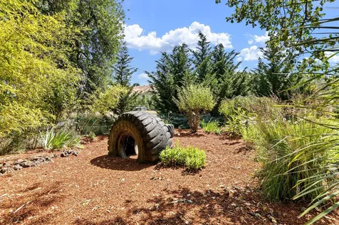 1025 Echo Drive Roseburg OR 97470