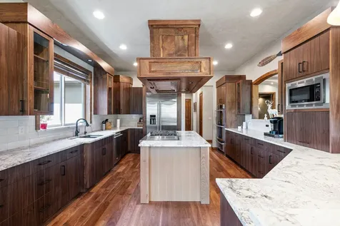 1025 Echo Drive Roseburg OR 97470