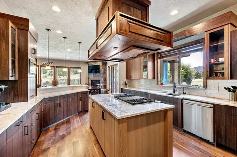 1025 Echo Drive Roseburg OR 97470