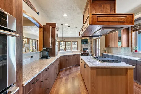 1025 Echo Drive Roseburg OR 97470