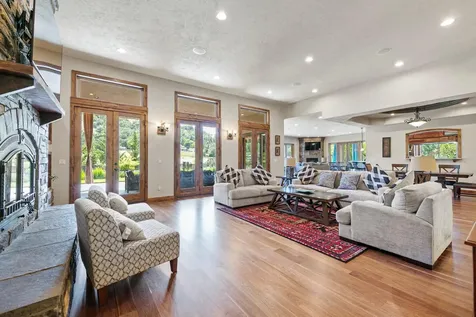 1025 Echo Drive Roseburg OR 97470