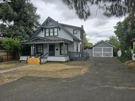214 Stark Street Medford OR 97504