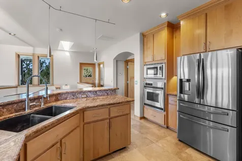 1834 SW Turnberry Place Bend OR 97702