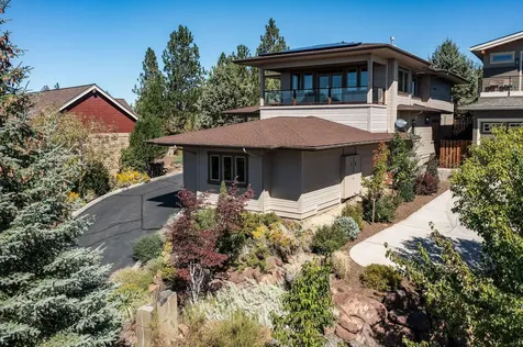 1834 SW Turnberry Place Bend OR 97702