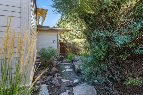 1834 SW Turnberry Place Bend OR 97702