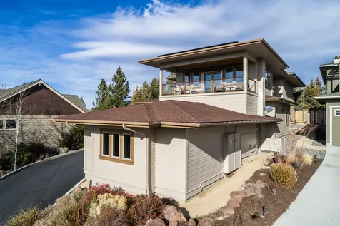 1834 SW Turnberry Place Bend OR 97702