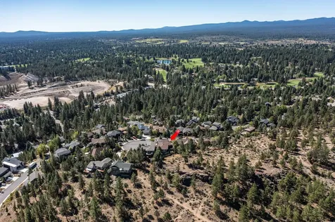 1834 SW Turnberry Place Bend OR 97702