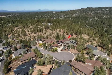 1834 SW Turnberry Place Bend OR 97702