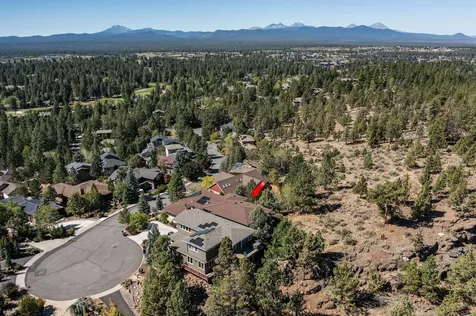 1834 SW Turnberry Place Bend OR 97702