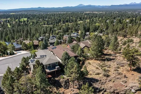 1834 SW Turnberry Place Bend OR 97702