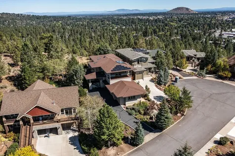 1834 SW Turnberry Place Bend OR 97702