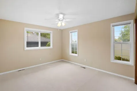 1512 Nordic Court Medford OR 97504