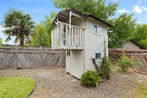 1512 Nordic Court Medford OR 97504