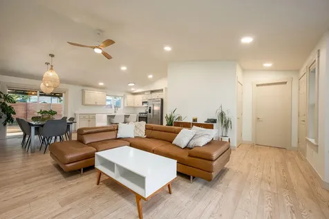 760 NE Oak Place Redmond OR 97756