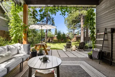 1181 NW Singleton Place Bend OR 97703