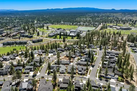 1181 NW Singleton Place Bend OR 97703