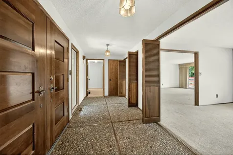 2728 Hawaiian Avenue Medford OR 97504