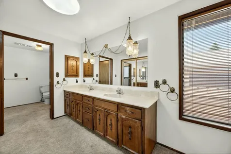 2728 Hawaiian Avenue Medford OR 97504