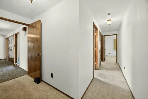 2728 Hawaiian Avenue Medford OR 97504