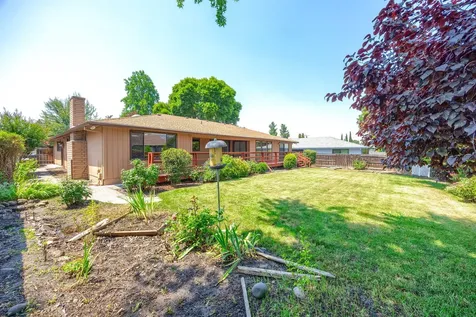 2728 Hawaiian Avenue Medford OR 97504