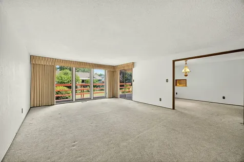 2728 Hawaiian Avenue Medford OR 97504