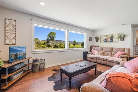 100 NE Jumping Grass Lane Prineville OR 97754