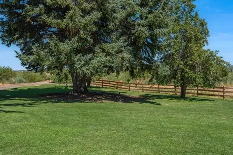 100 NE Jumping Grass Lane Prineville OR 97754