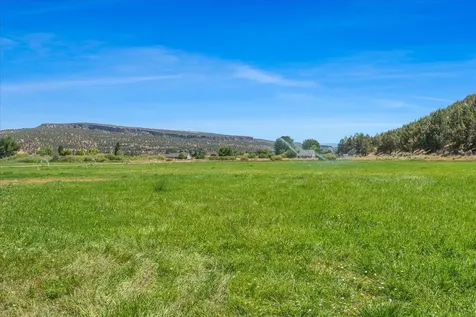 100 NE Jumping Grass Lane Prineville OR 97754