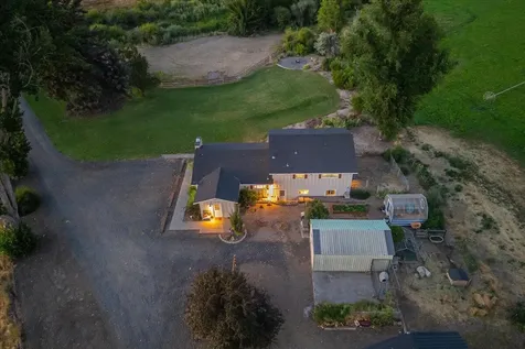 100 NE Jumping Grass Lane Prineville OR 97754