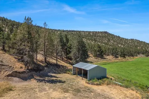 100 NE Jumping Grass Lane Prineville OR 97754