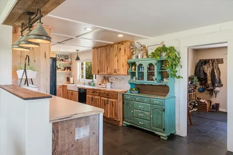 100 NE Jumping Grass Lane Prineville OR 97754