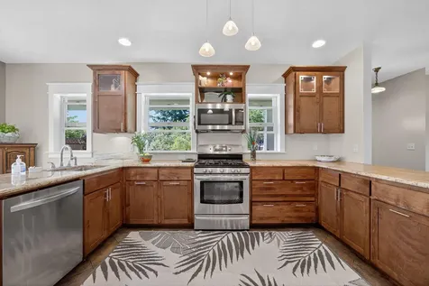 111 Nursery Street Ashland OR 97520