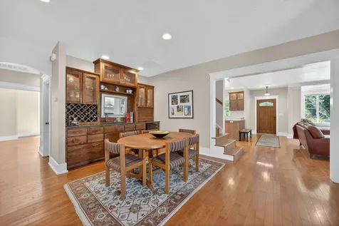 111 Nursery Street Ashland OR 97520