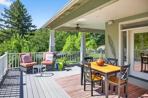 111 Nursery Street Ashland OR 97520