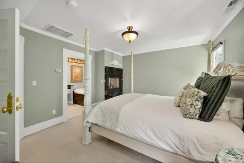 496 Beach Street Ashland OR 97520