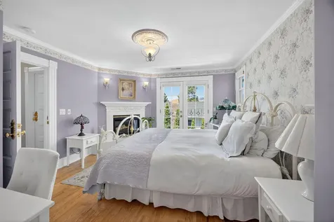 496 Beach Street Ashland OR 97520
