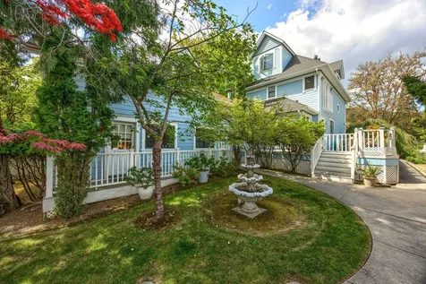 496 Beach Street Ashland OR 97520