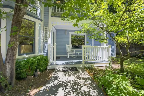 496 Beach Street Ashland OR 97520