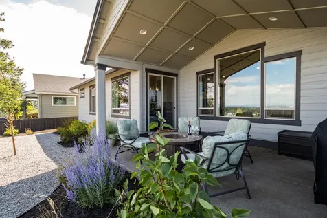 3048 NW Hidden Ridge Drive Bend OR 97703